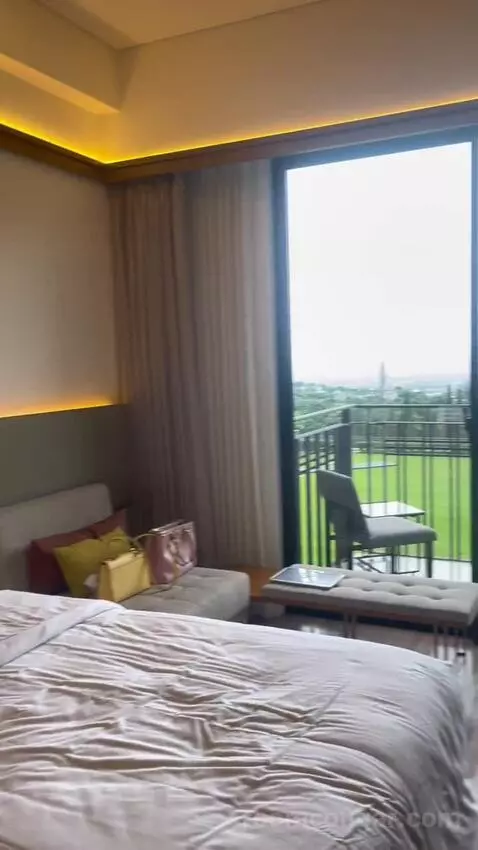 Deluxe Twin City View with Balcony view picture #9