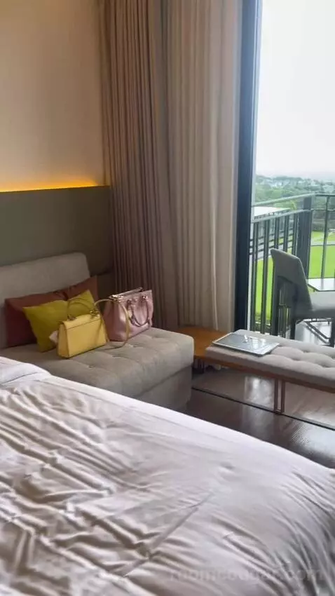 Deluxe Twin City View with Balcony bed picture #2