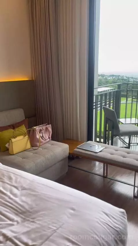 Deluxe Twin City View with Balcony bed picture #4