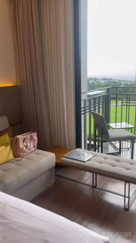 Deluxe Twin City View with Balcony bed picture #7