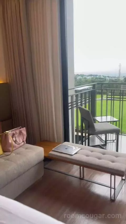 Deluxe Twin City View with Balcony bed picture #8