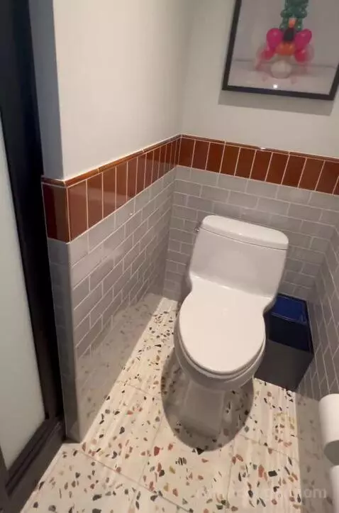 Double Room with Two Double Beds bathroom picture #7