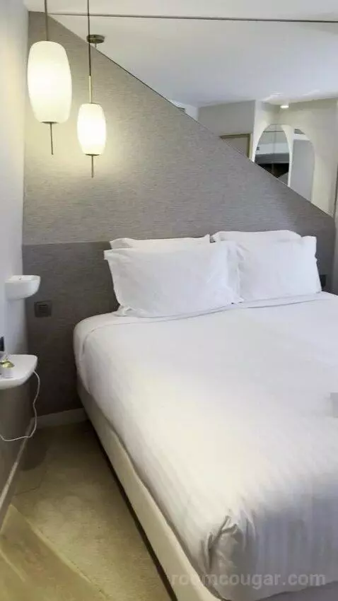 Prestige Room Eiffel Tower View picture #8