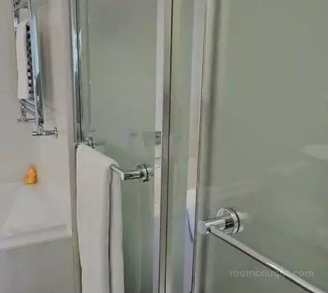 Standard bathroom picture #10