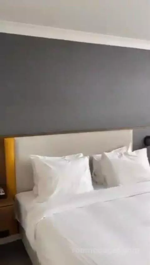 Superior King Room picture #11
