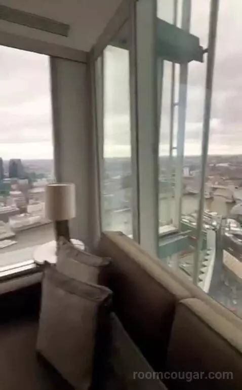 Iconic King Room with City View view picture #12