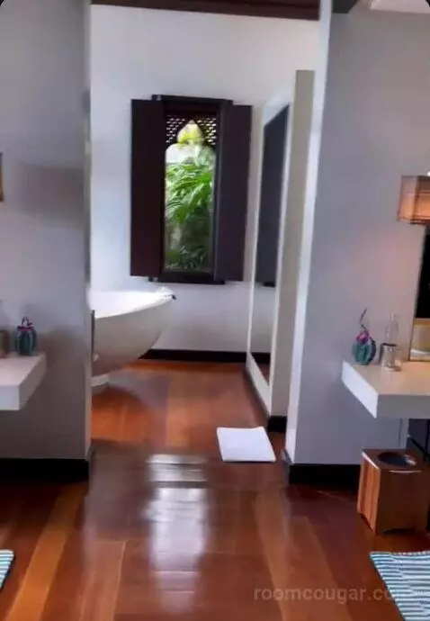 Island Ocean Pool Villa King picture #17