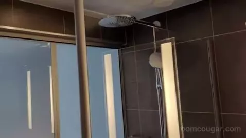 Superior Double Room with City View bathroom picture #4