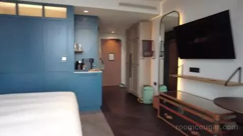 King Gantry Room bed picture #7