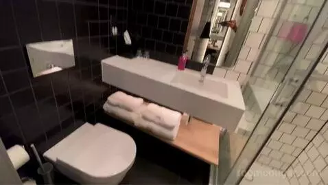 Moxy Sleeper, Guest Room, 1 King bathroom picture #7
