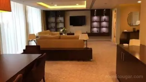 Suite picture #3