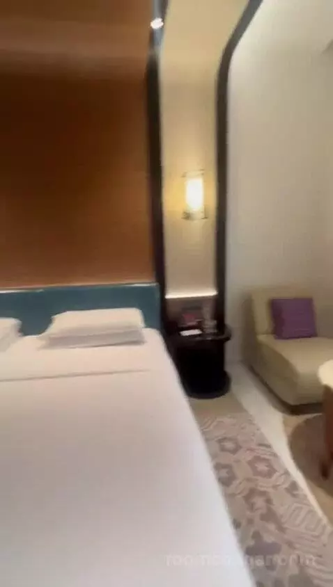 Twin Room with Sea View bed picture #9