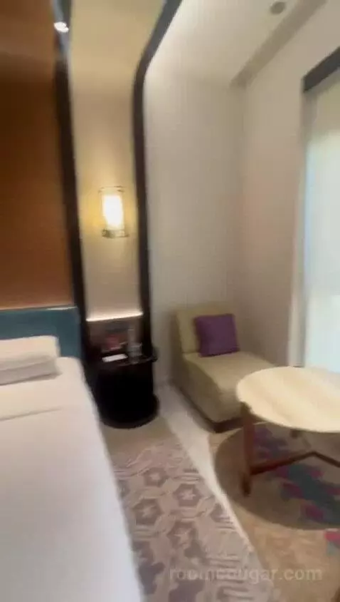 Twin Room with Sea View bed picture #11