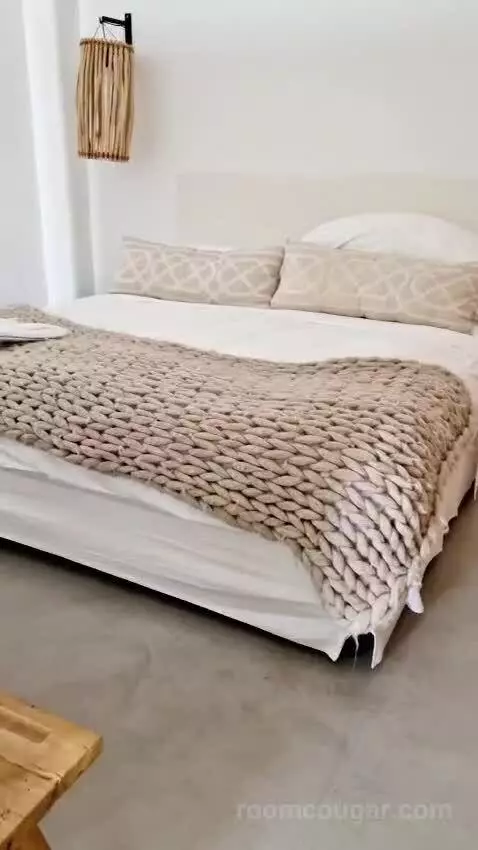 Junior Suite bed picture #7