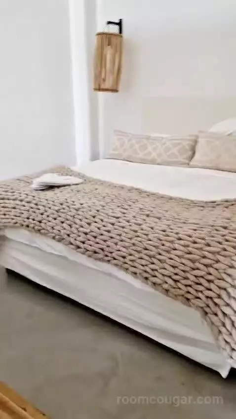 Junior Suite bed picture #9