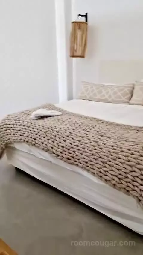 Junior Suite bed picture #10