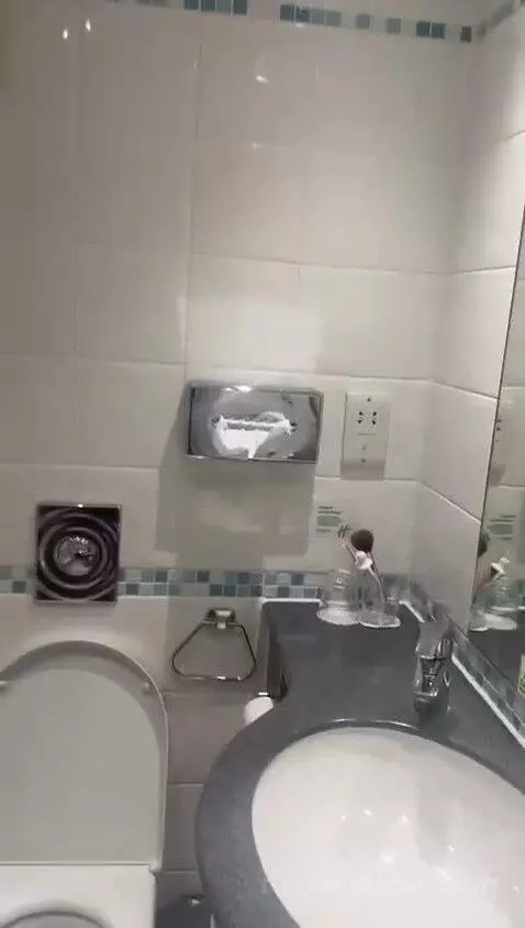 Standard Double Room bathroom picture #1