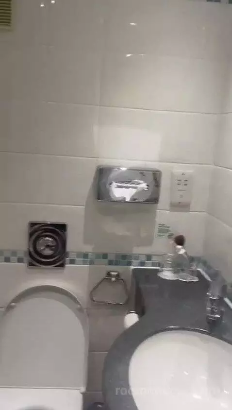 Standard Double Room bathroom picture #3