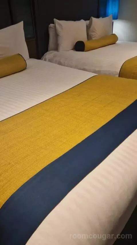 Superior Queen Room with Two Queen Beds bed picture #8