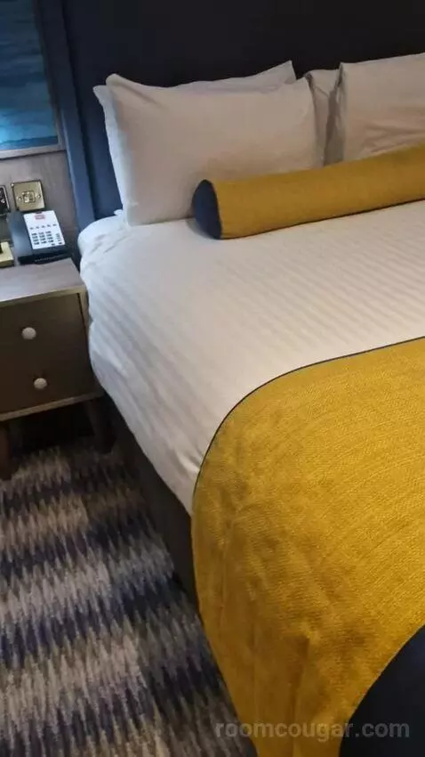 Superior Queen Room with Two Queen Beds picture #21