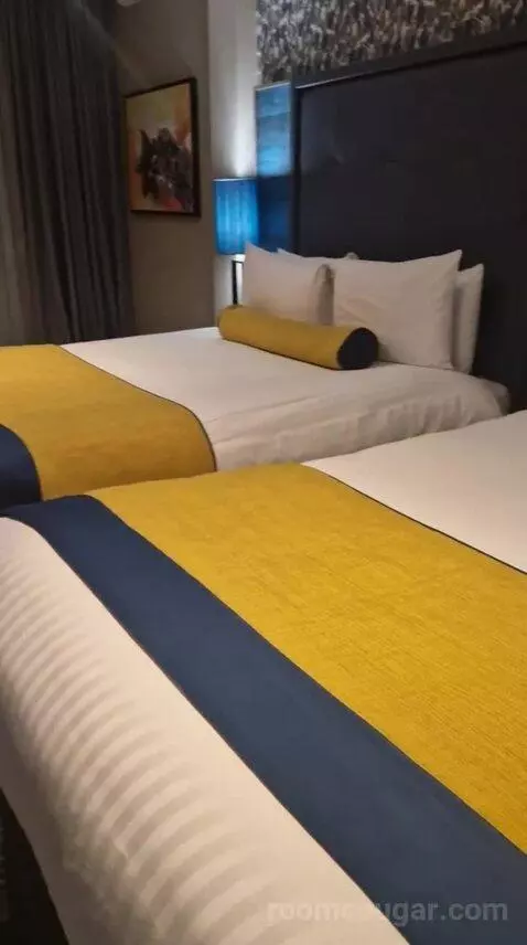 Superior Queen Room with Two Queen Beds bed picture #3