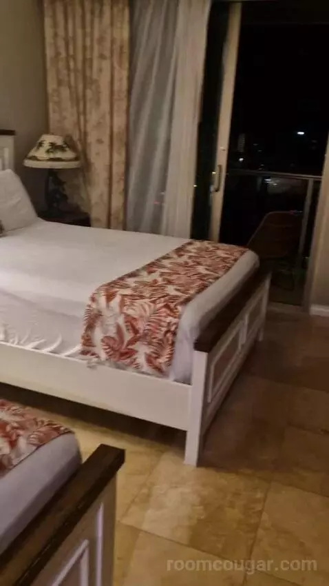 Studio bed picture #7