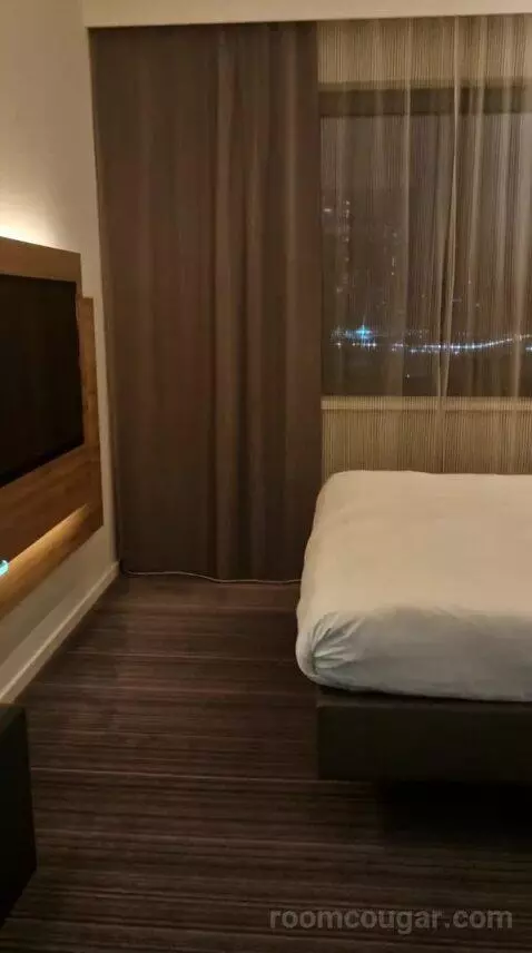 Moxy Sleeper, Guest Room, 1 Queen bed picture #11
