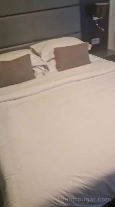 Standard Double Room bed picture #7