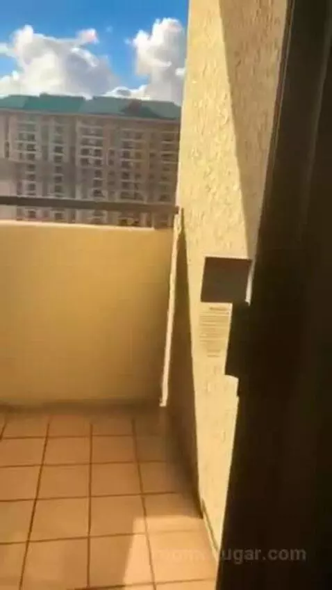 Partial Ocean View with King Bed view picture #1