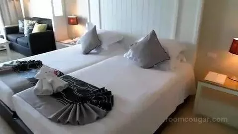 Mini Suite Plus Sea View Twin Bed bed picture #9