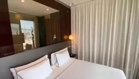 The Level Suite City View bed picture #2