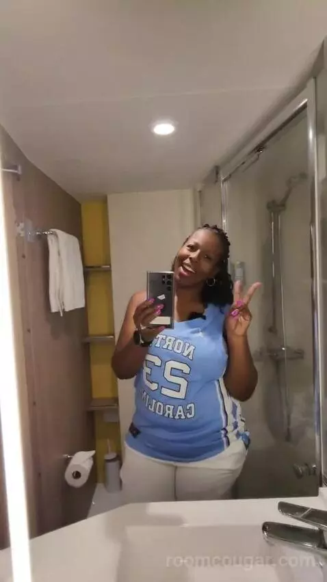 Balcony Cabin (#11587) bathroom picture #10