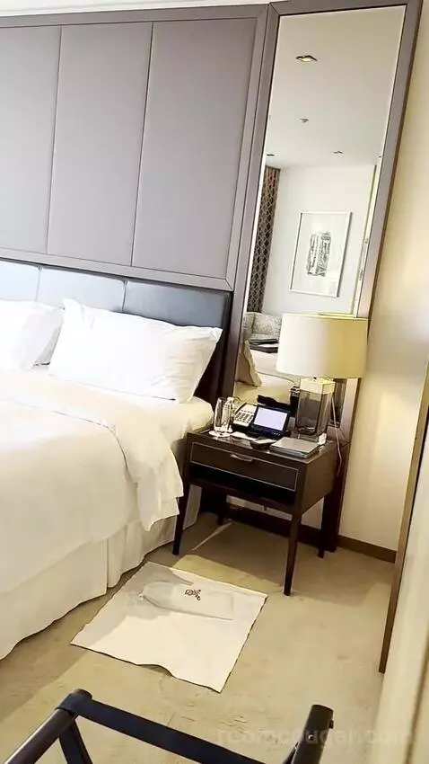 Signature Butler Service, Guest Room, 1 King bed picture #11