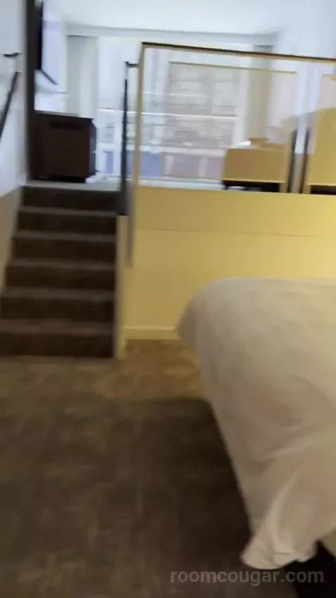 Junior Suite bed picture #12