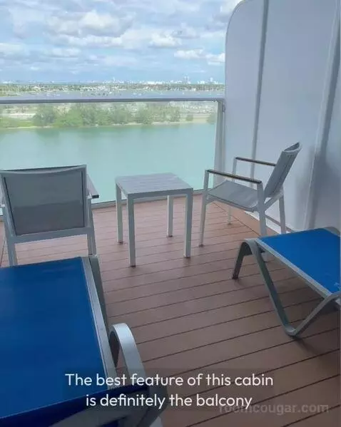 Balcony Cabin (#11370) view picture #3