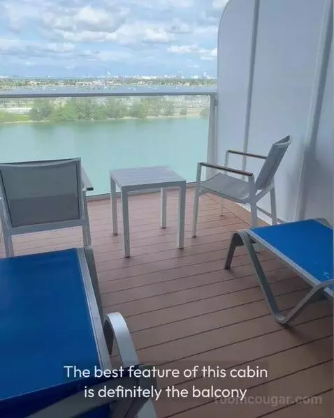 Balcony Cabin (#11370) view picture #4