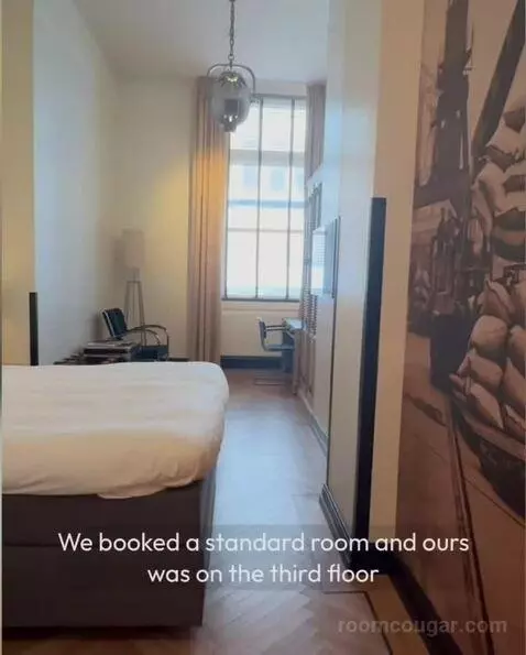 Double Room with Courtyard View bed picture #1
