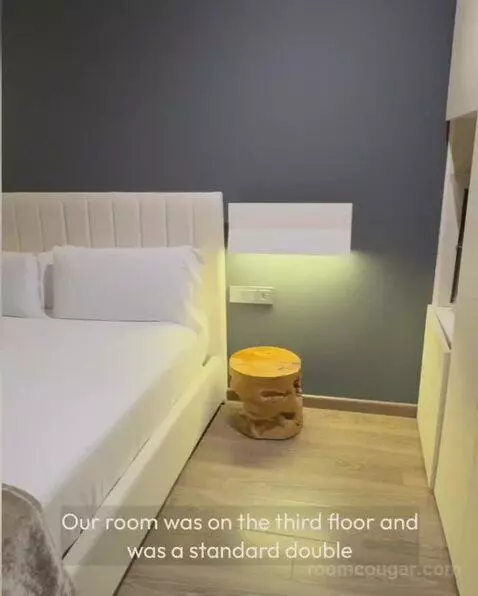 Double Room bed picture #1