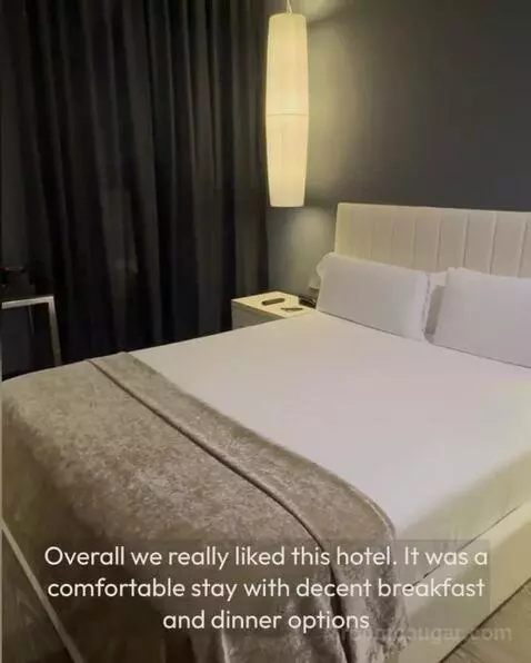 Double Room bed picture #10