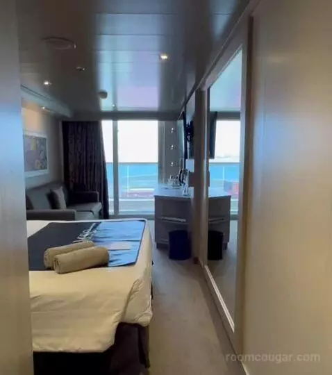 Balcony Cabin (#10102) view picture #2