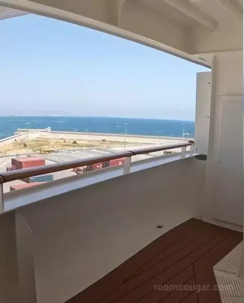 Suite (#13004) view picture #2