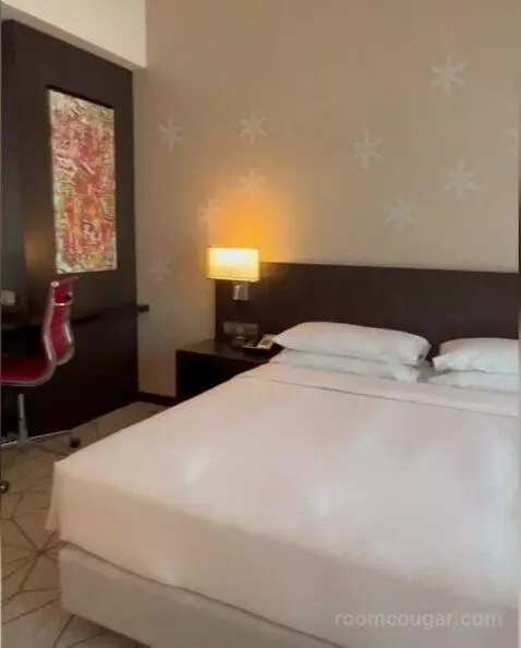 King Room with Sofa Bed picture #2
