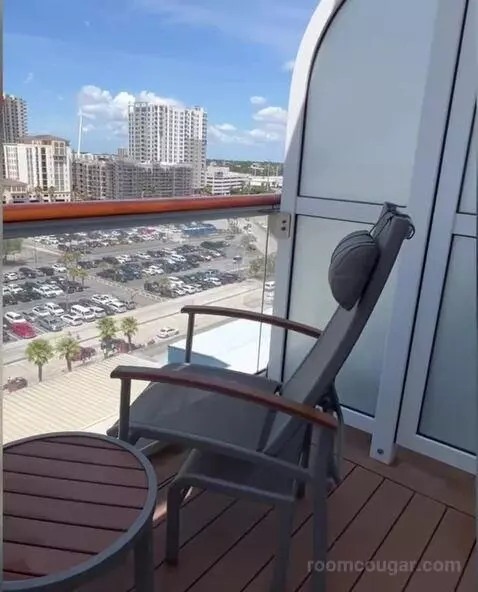 Balcony Cabin (#1112) view picture #5