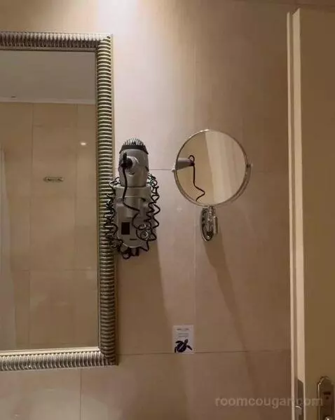 Superior Double or Twin Room bathroom picture #6