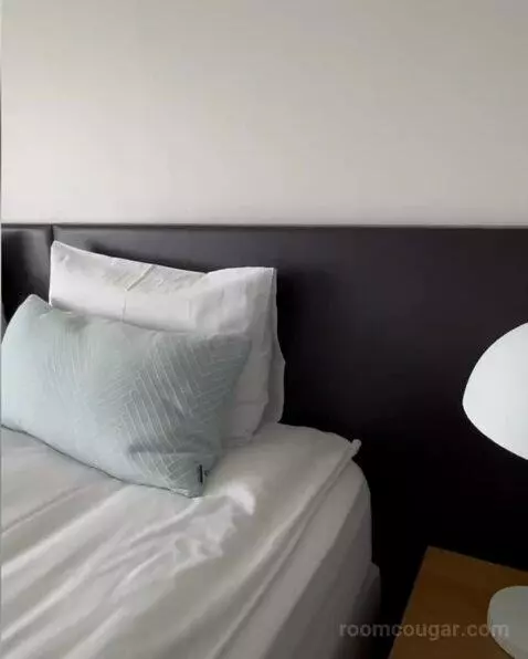 Standard bed picture #3
