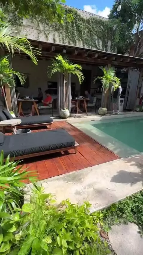Jr Suite view picture #4