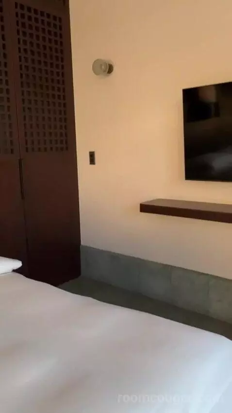 Suite with Terrace bed picture #11