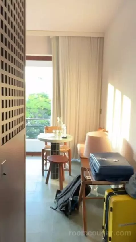 Suite with Terrace bed picture #3