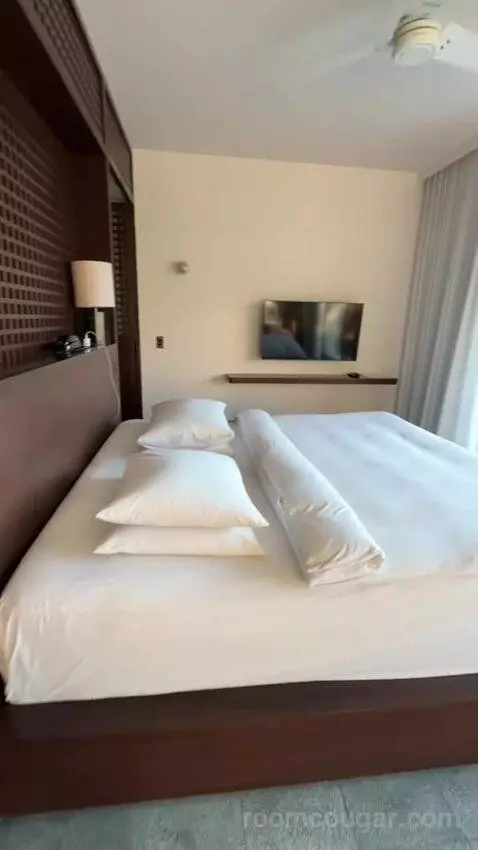 Suite with Terrace bed picture #5