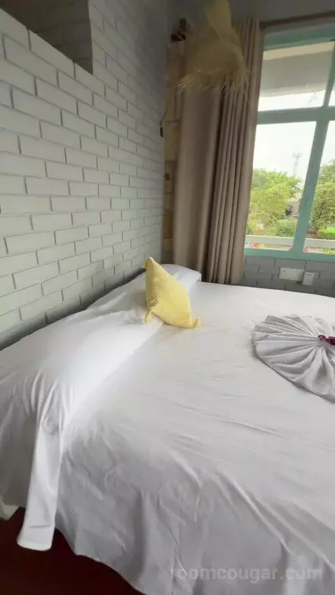 Doble with Terrace bed picture #8